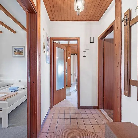 Nena - Two Bedroom With A Balcony Paola A2 Apartment