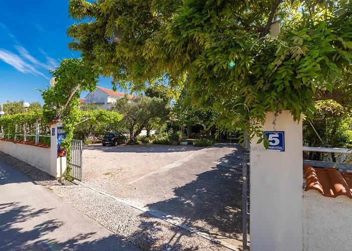 In Near Brodarica (Sibenik-Knin)