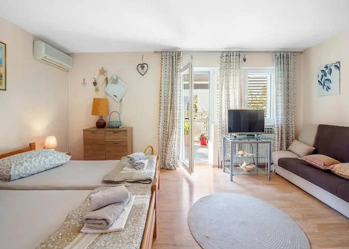 In Near Brodarica (Sibenik-Knin)